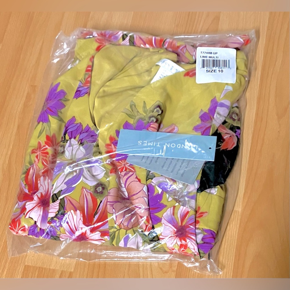 Mustard Gold Floral Dress with Purple, Pink, & Black Accents Long Sleeve Size 10 - Picture 5 of 5